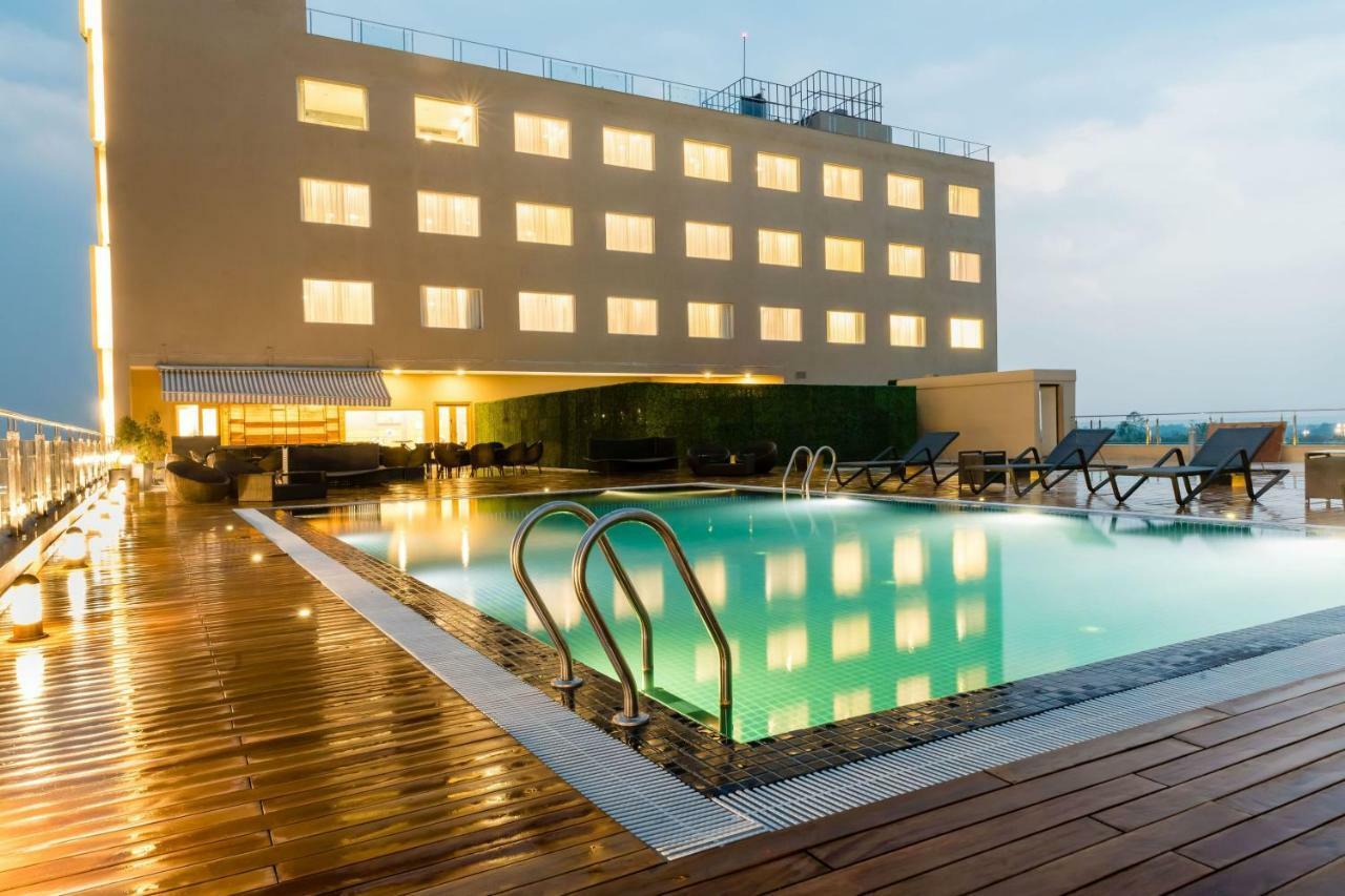 Vivanta Chitwan Bharatpur Bharatpur  Exteriör bild