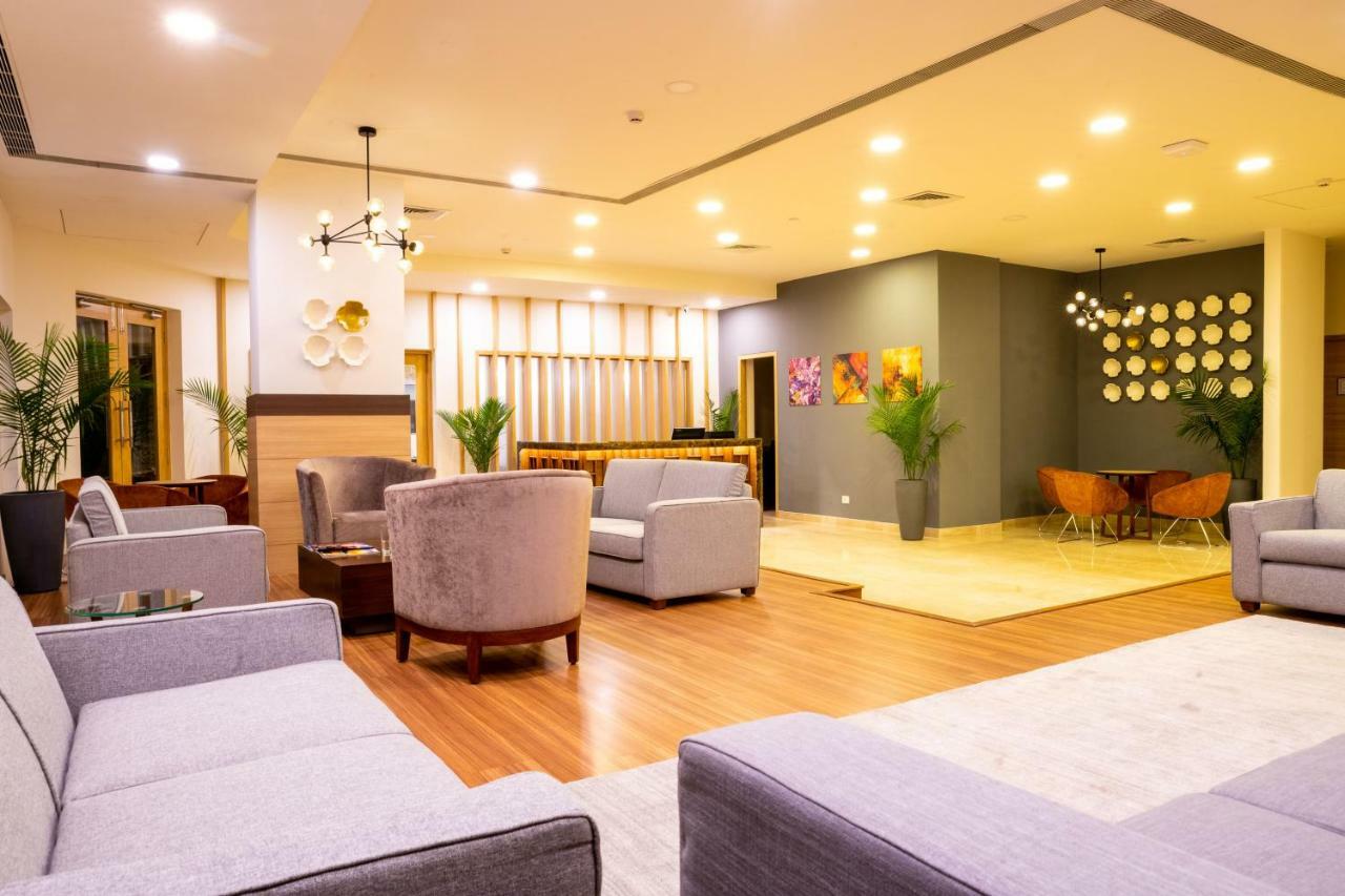 Vivanta Chitwan Bharatpur Bharatpur  Exteriör bild