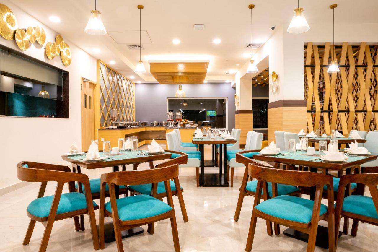 Vivanta Chitwan Bharatpur Bharatpur  Exteriör bild